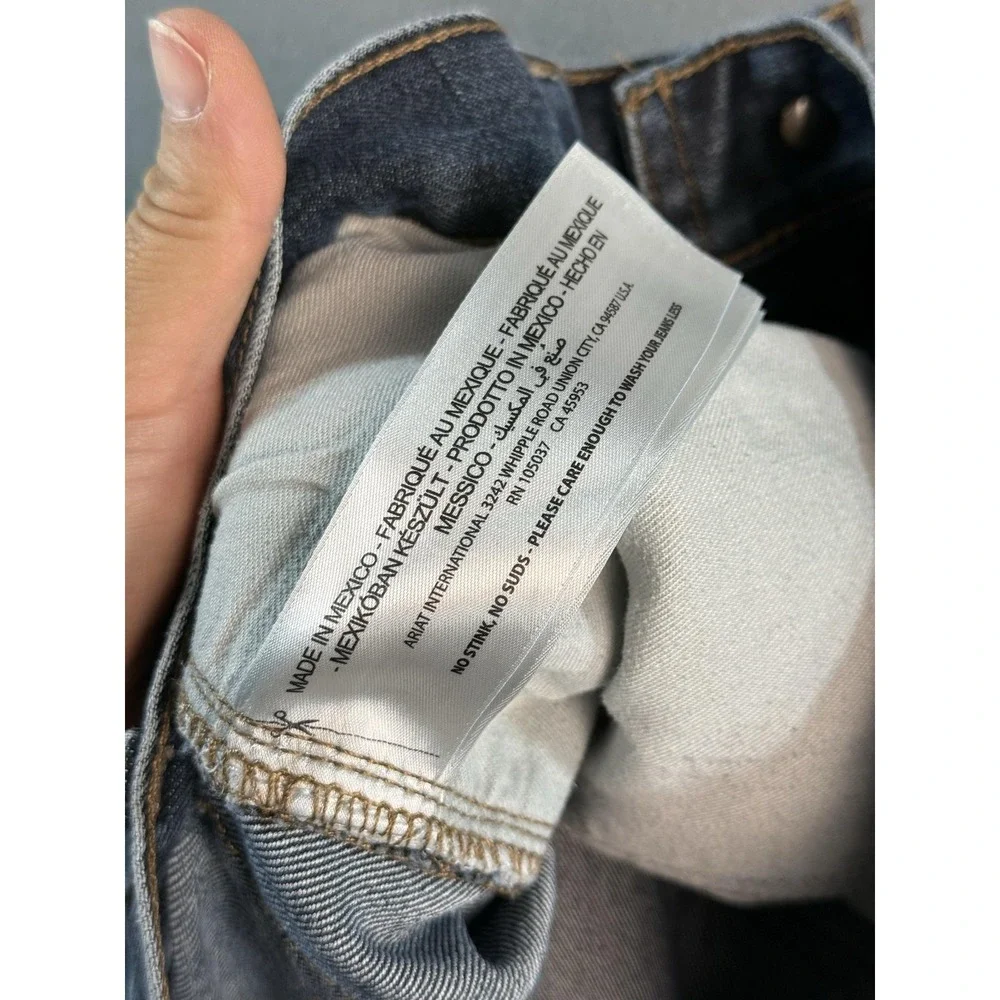 Ariat Rebar M4 Relaxed Boot Jeans Mens 30x33 Med Wash Blue Distressed Denim